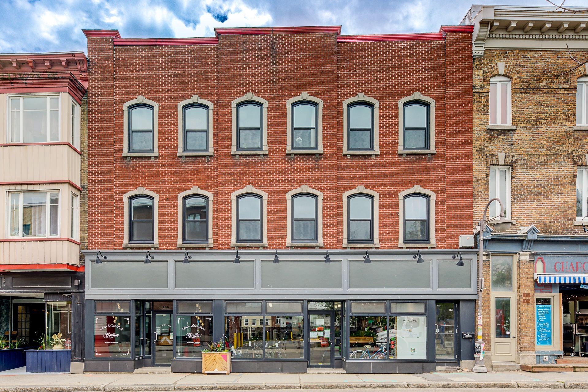 MLS: 12509802