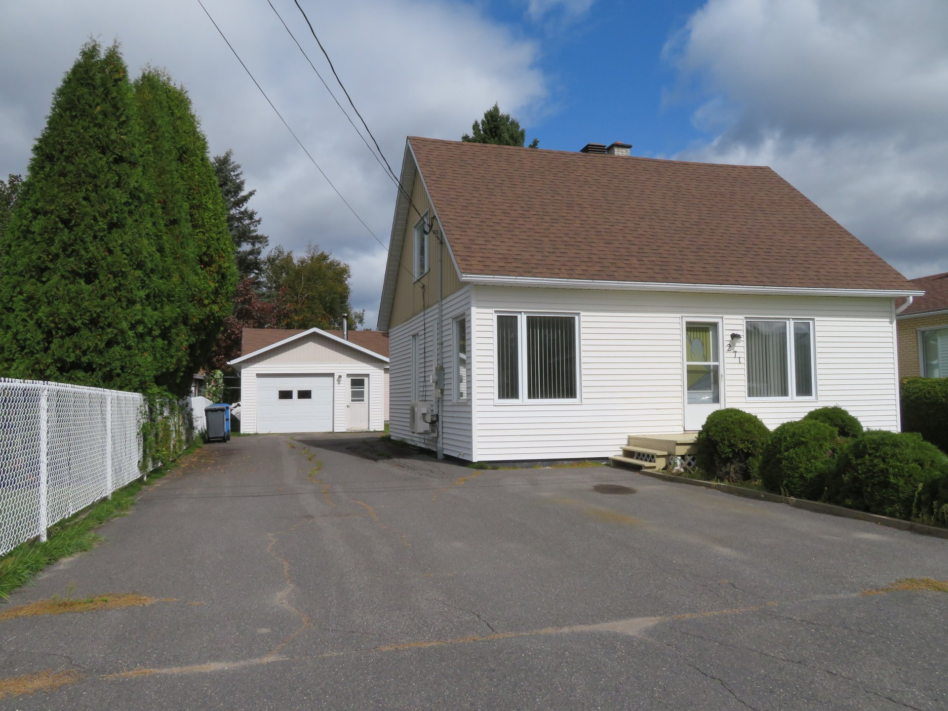 MLS: 16530830