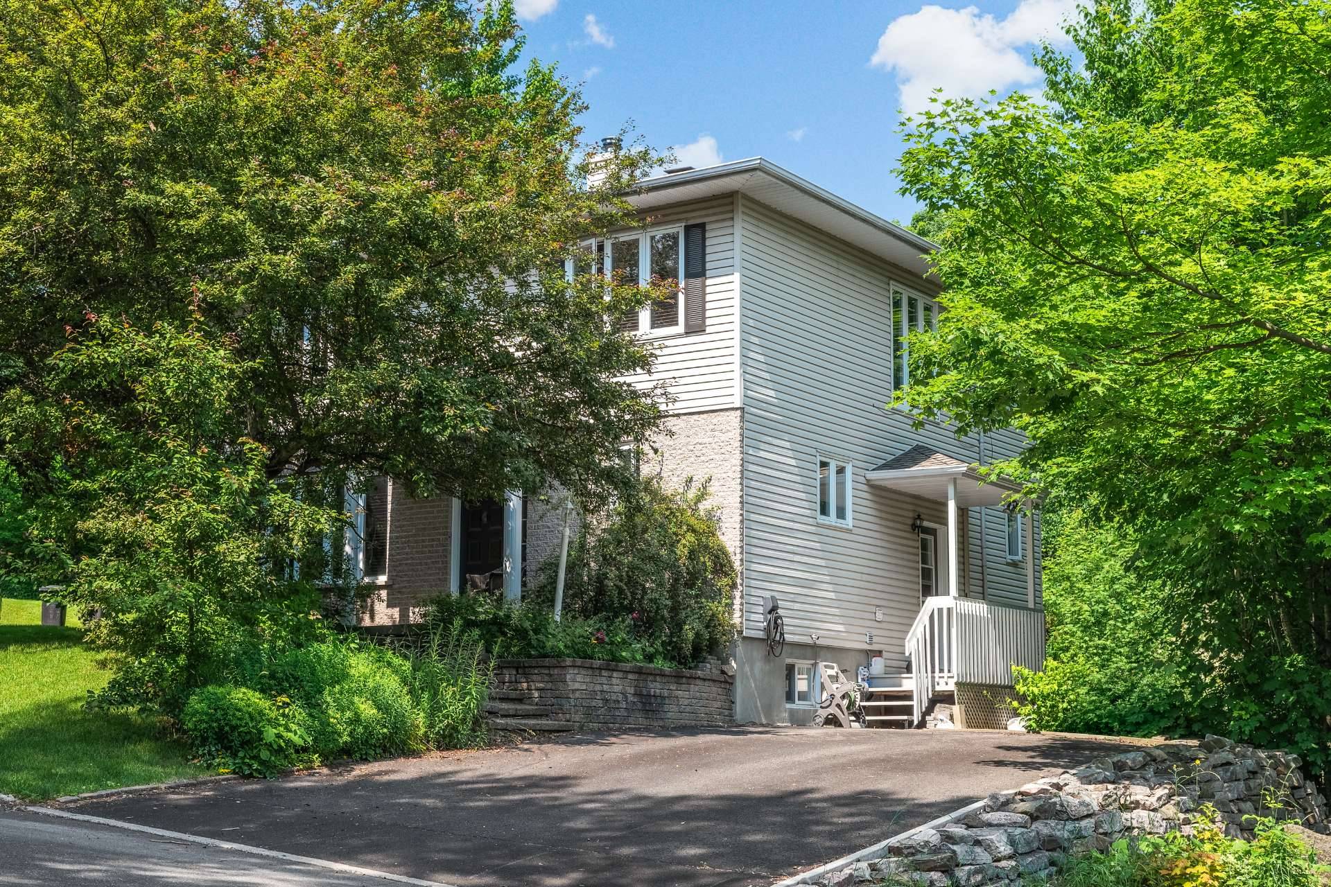 MLS: 19569072