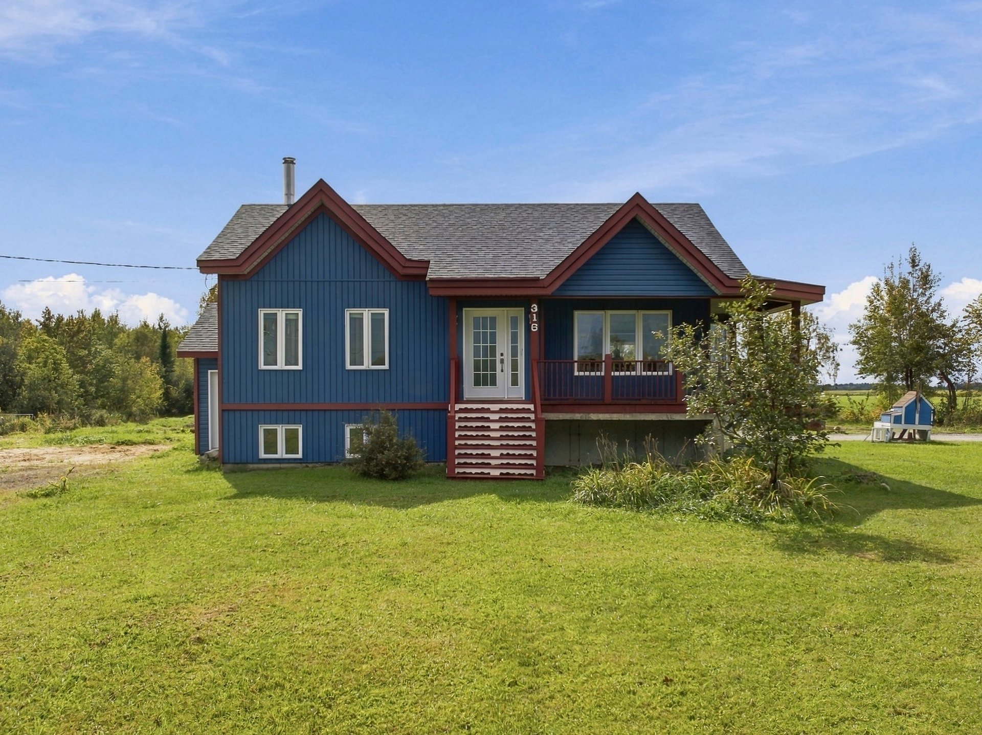 MLS: 21900759