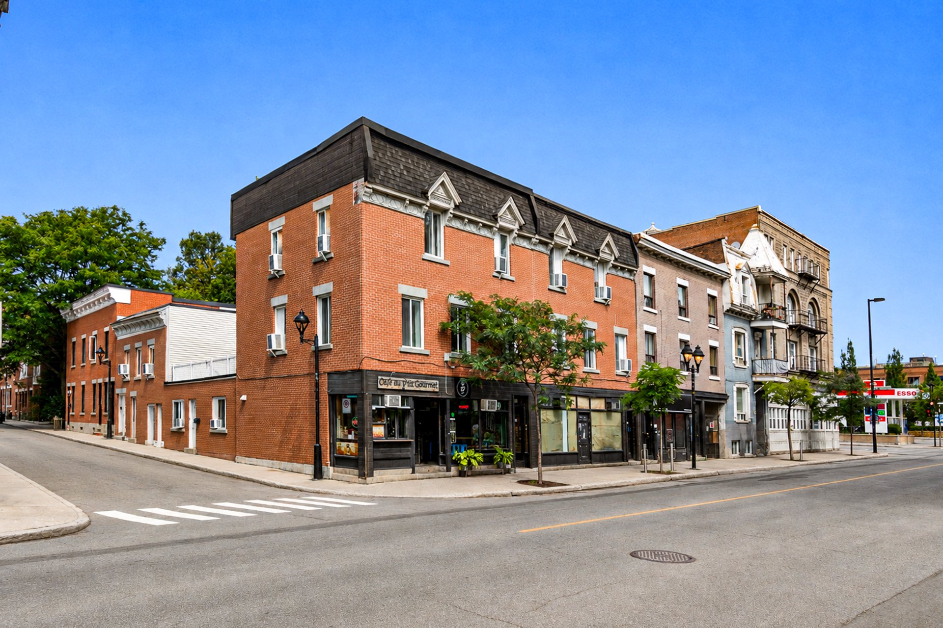 MLS: 28274067