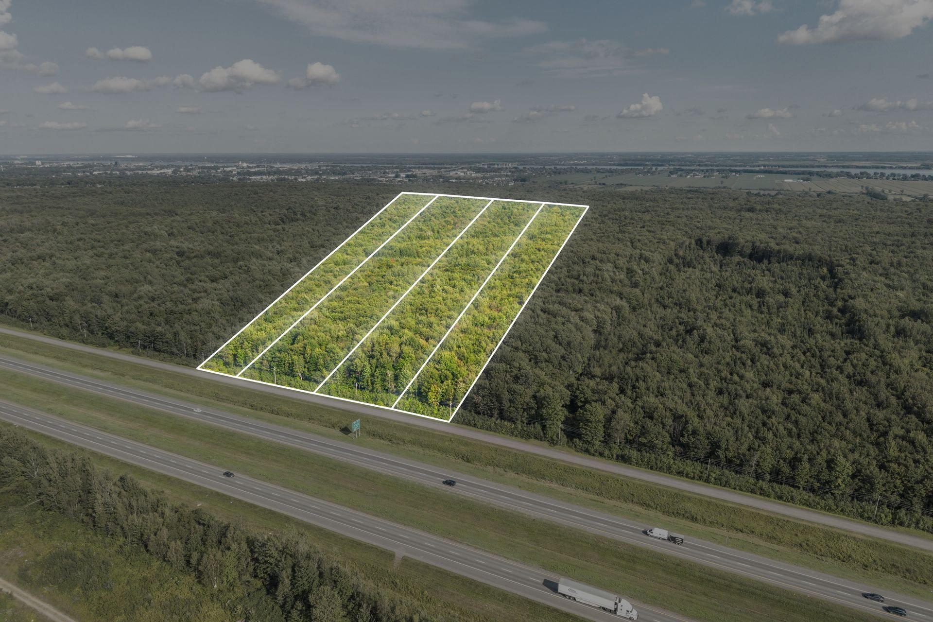 MLS: 22951004
