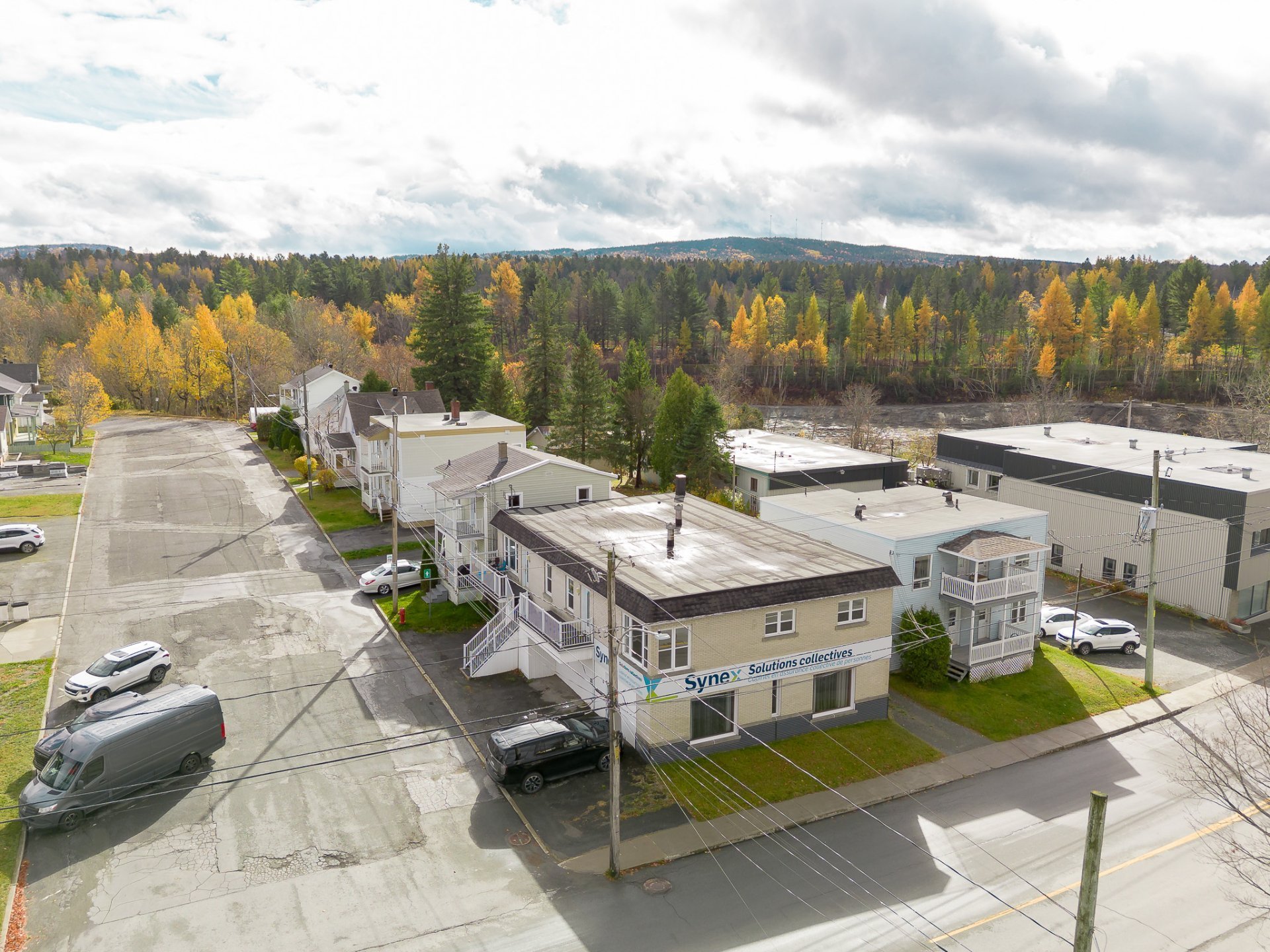 MLS: 20076439