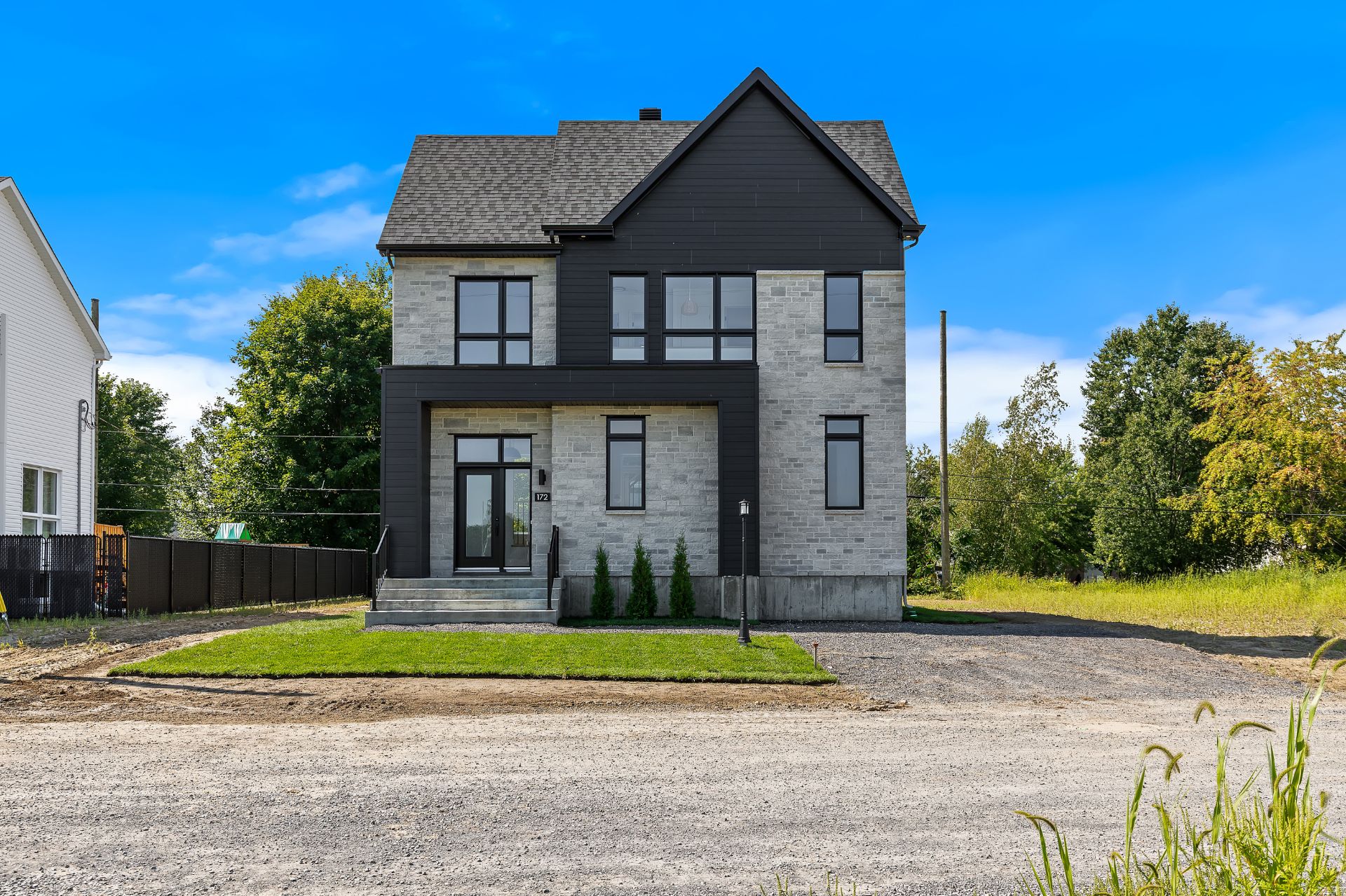 MLS: 14533096