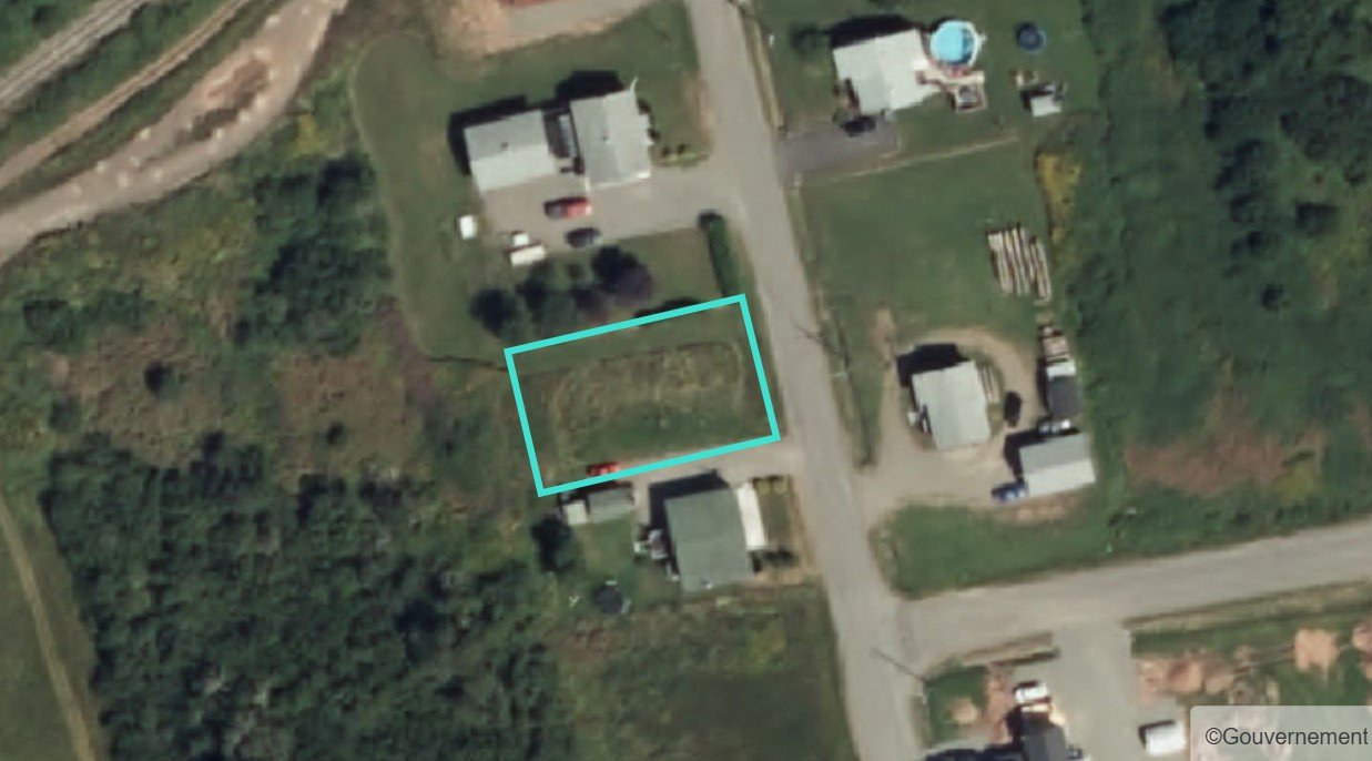 MLS: 24924115