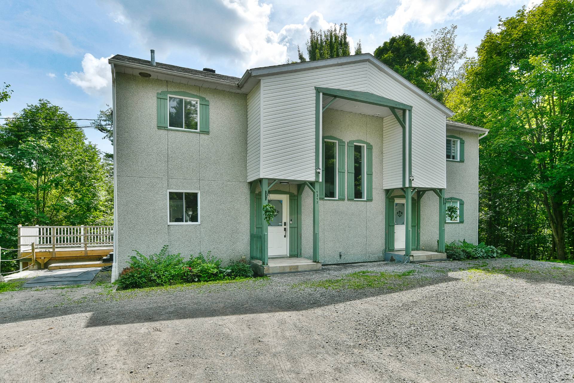 MLS: 17515559
