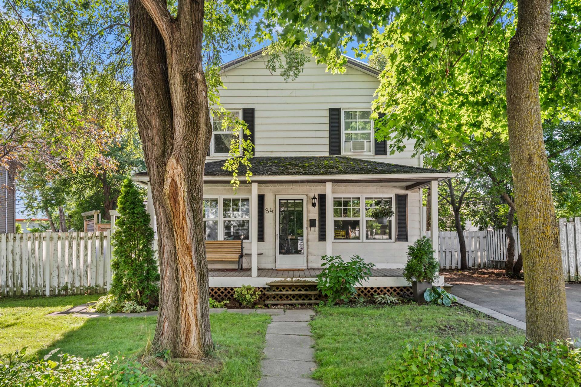 MLS: 17388004