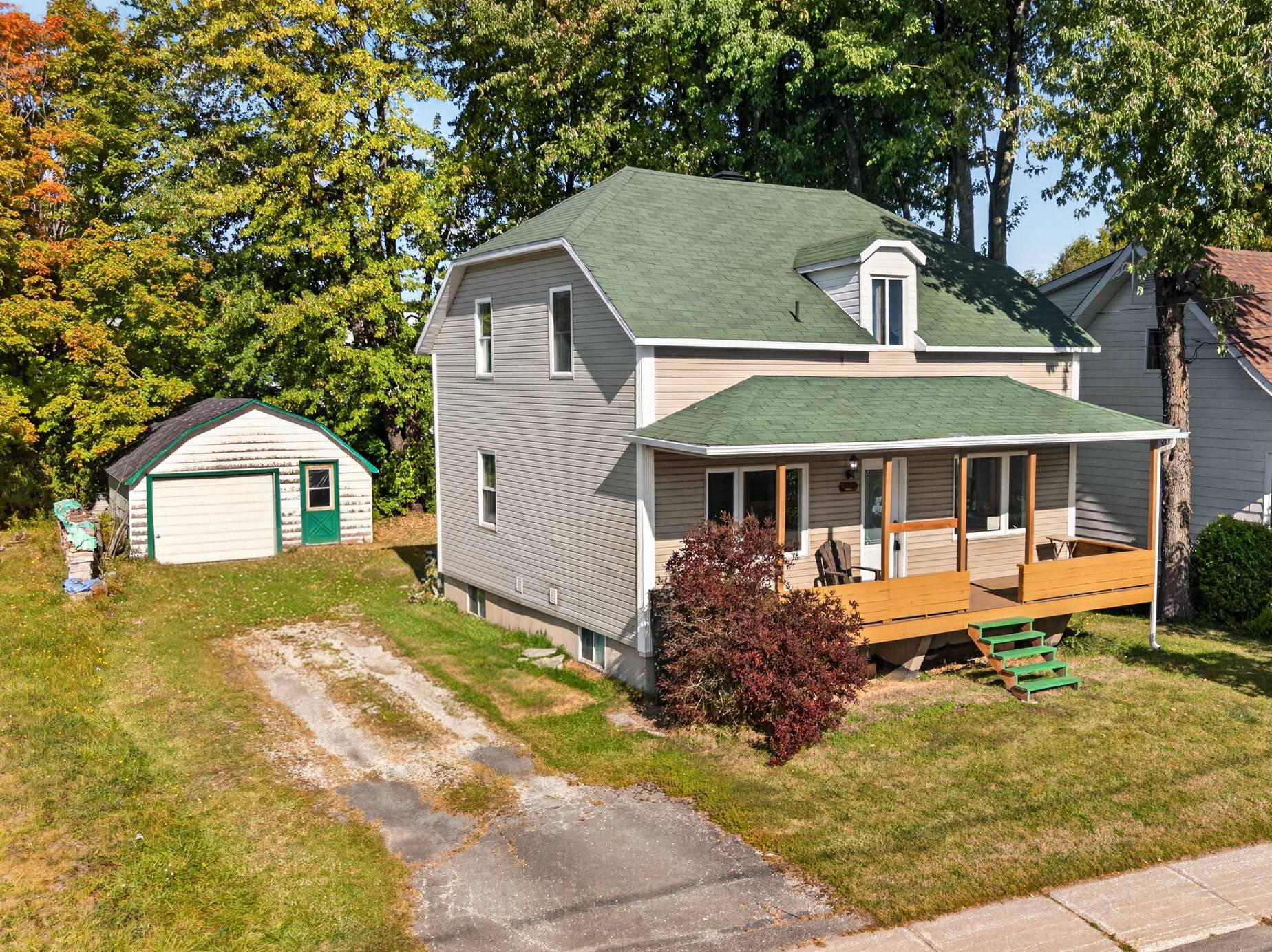 MLS: 21498431