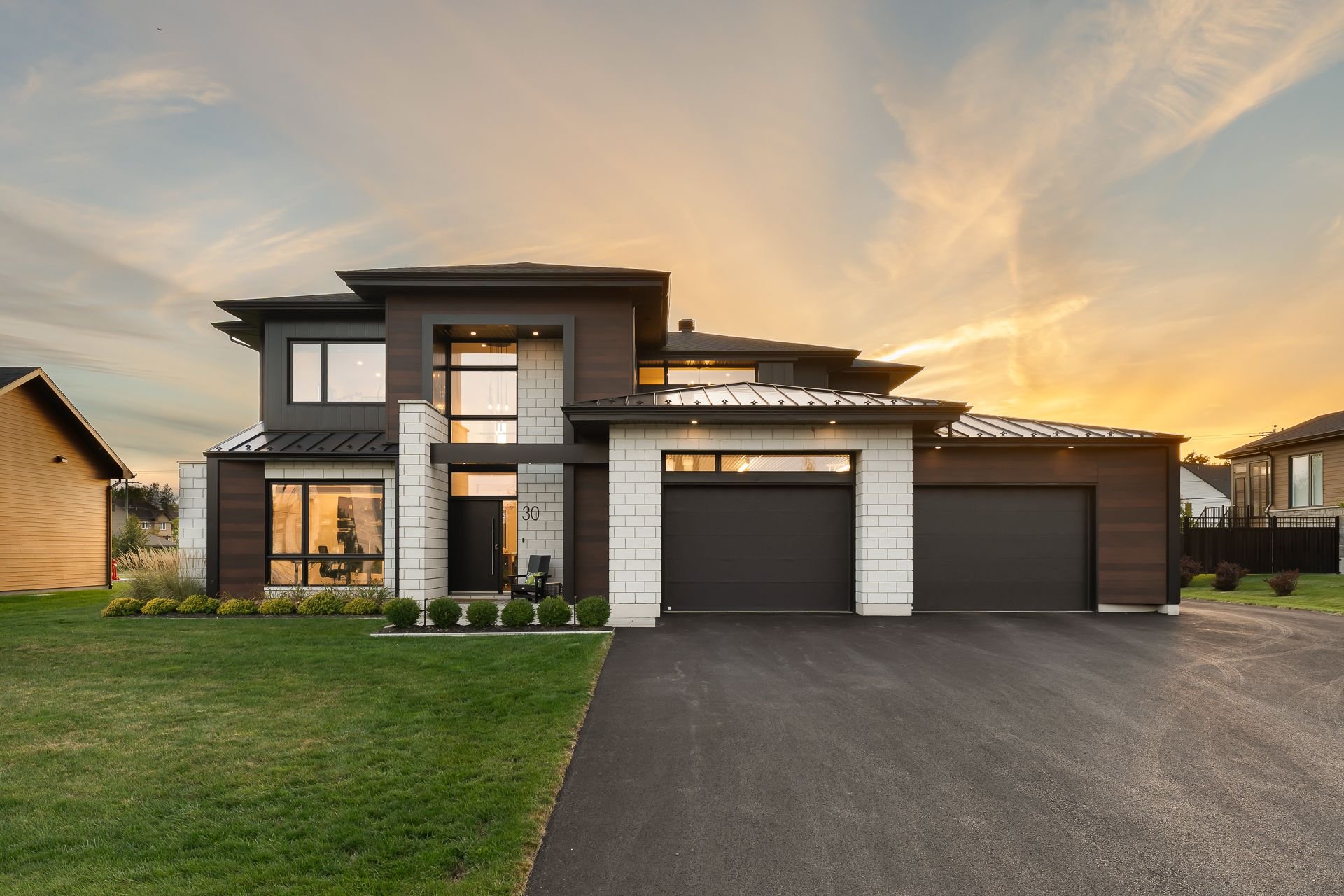 MLS: 26222855