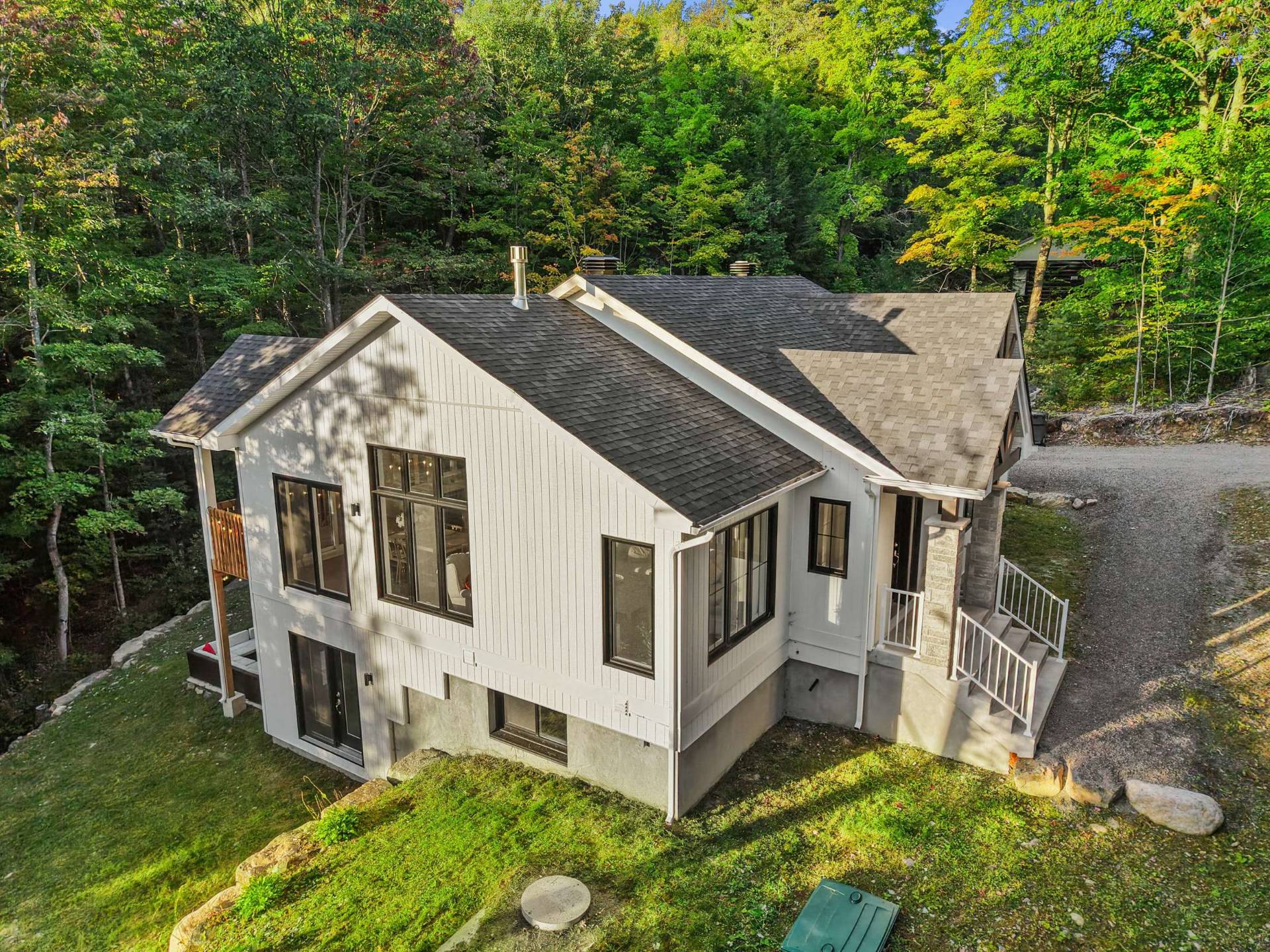 MLS: 27053065