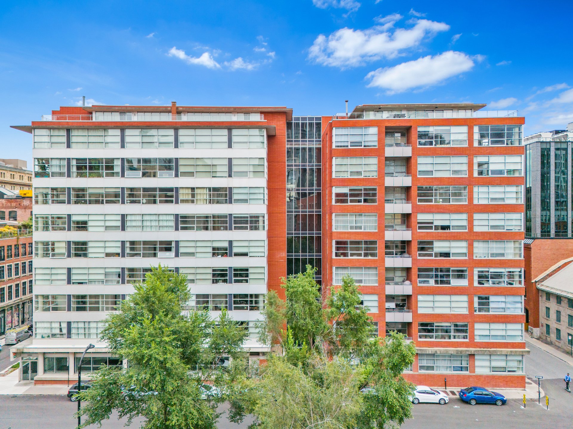 MLS: 20983443