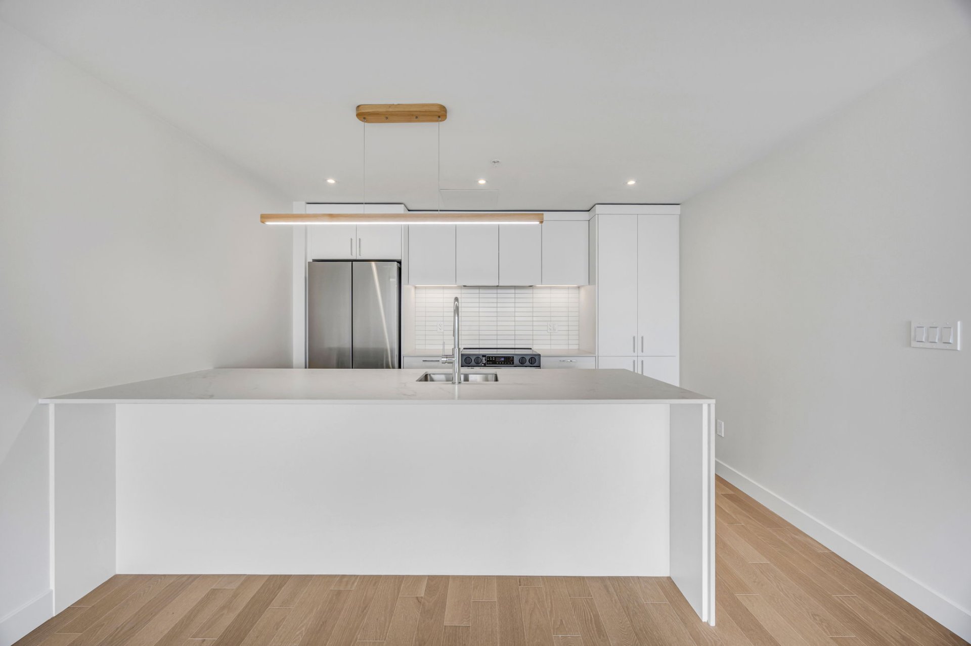 MLS: 16381004