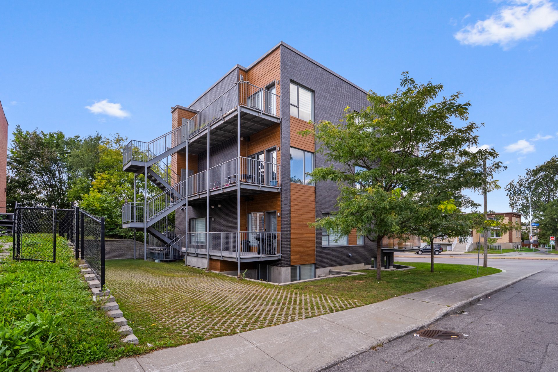 MLS: 17602945