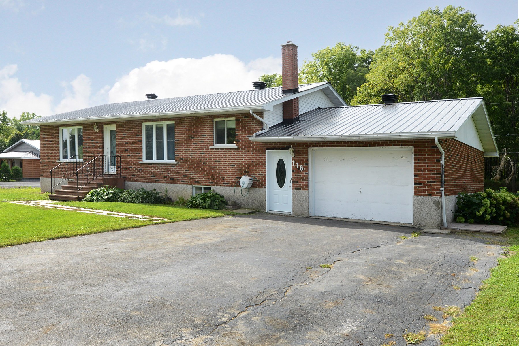 MLS: 16388610