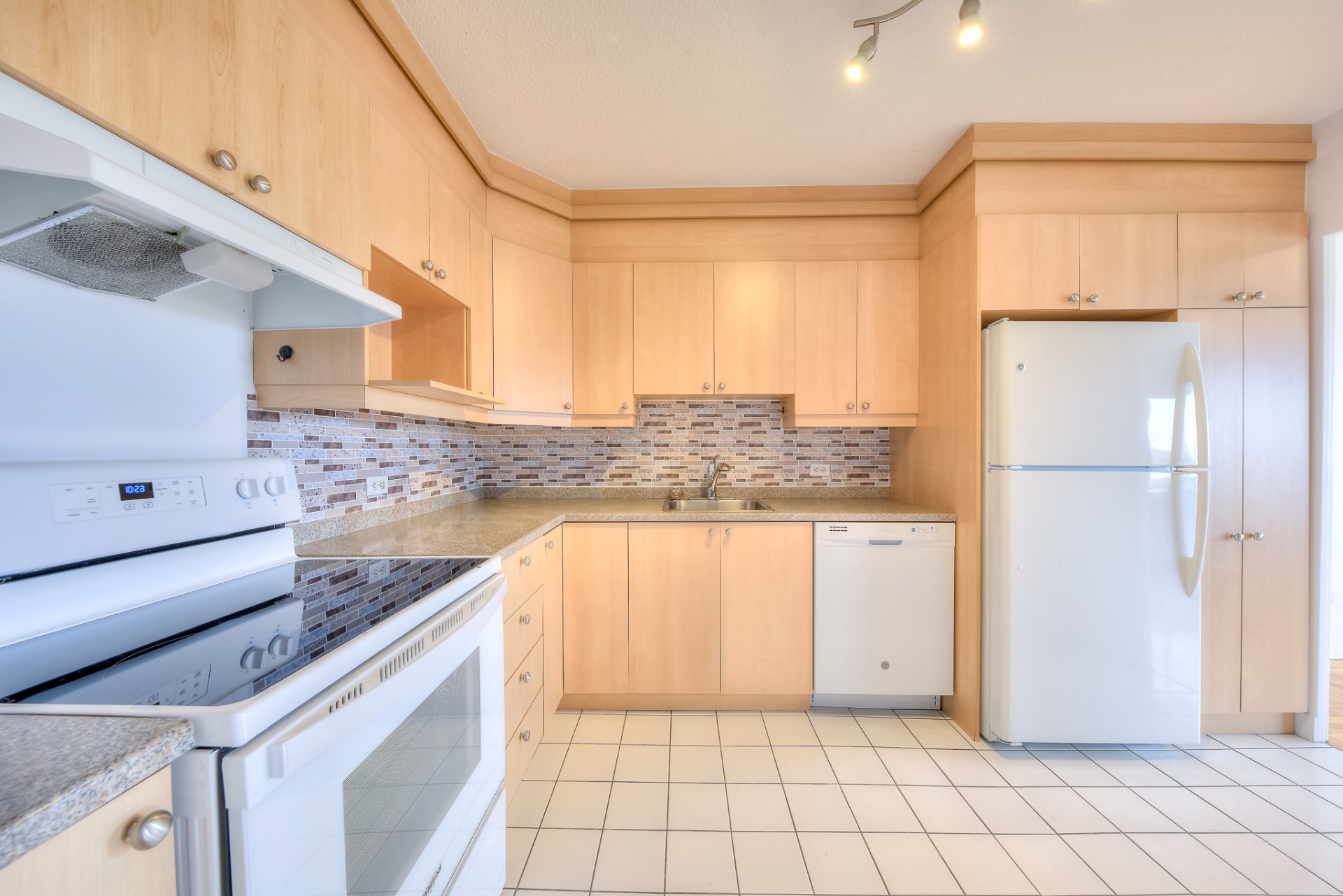 MLS: 11181906