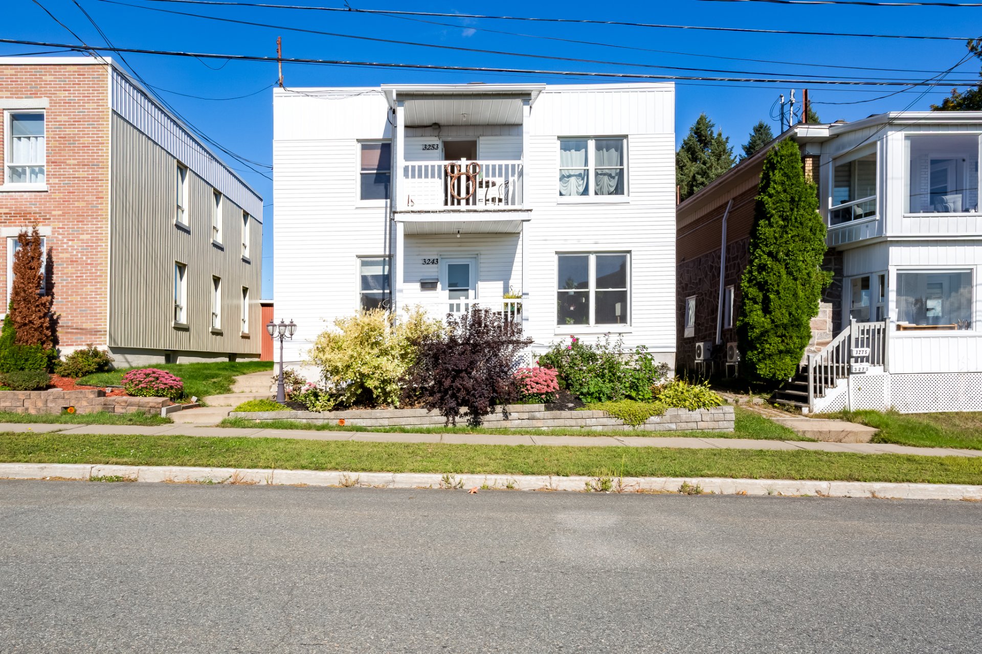 MLS: 17767395