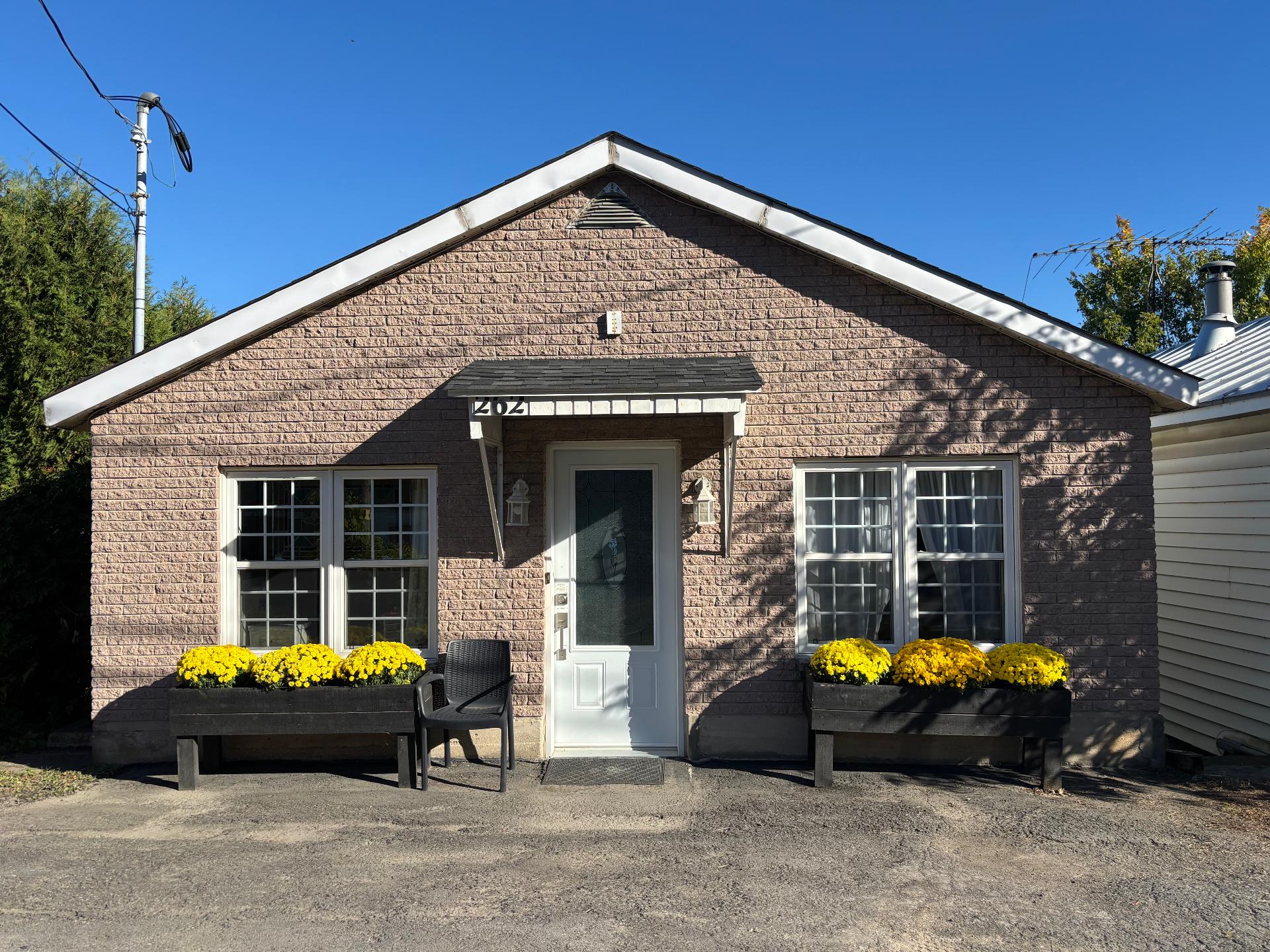 MLS: 17957574
