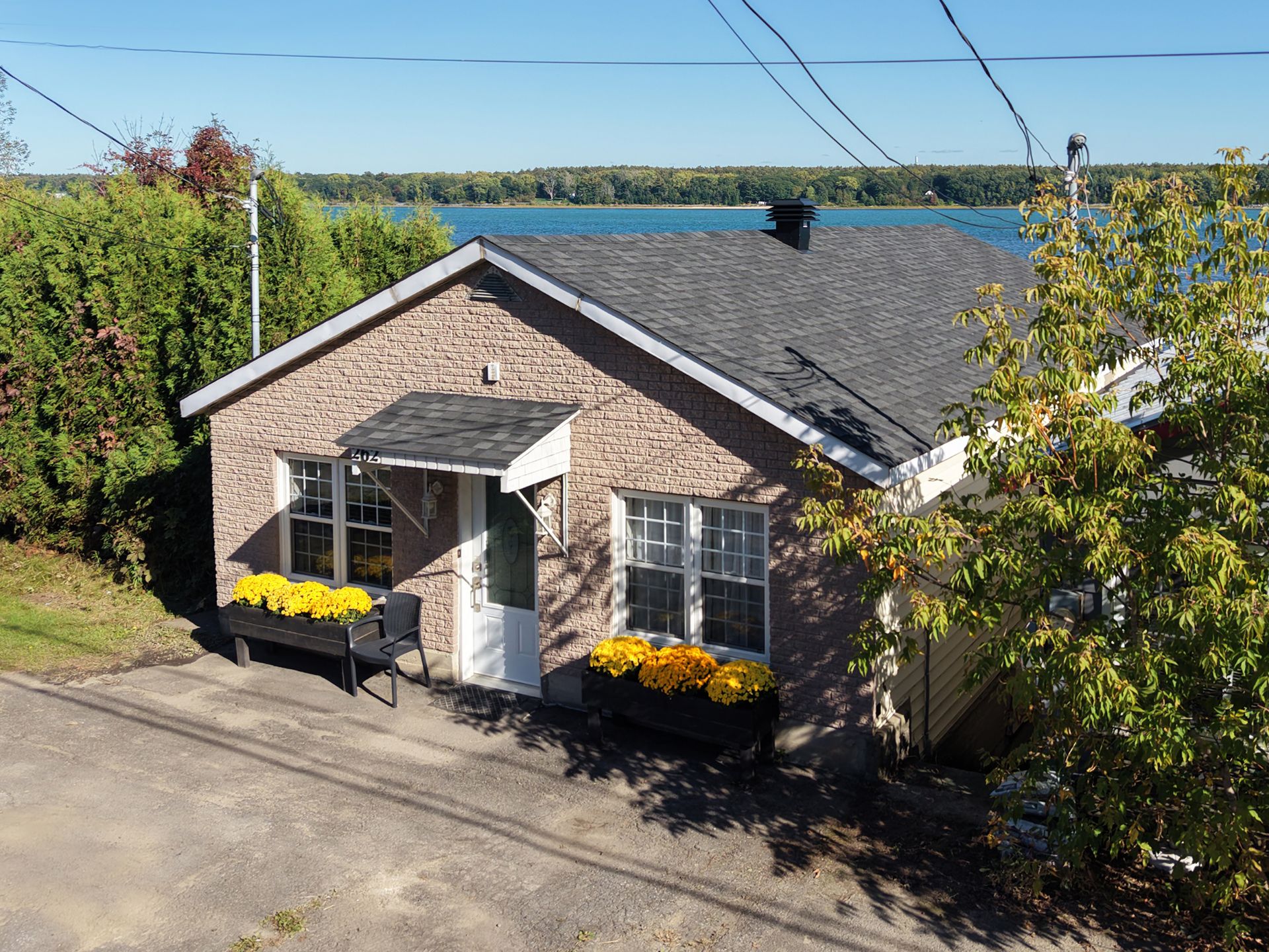 MLS: 17957574