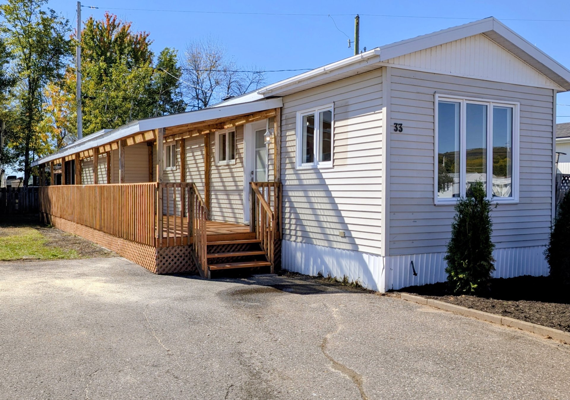 MLS: 13695738