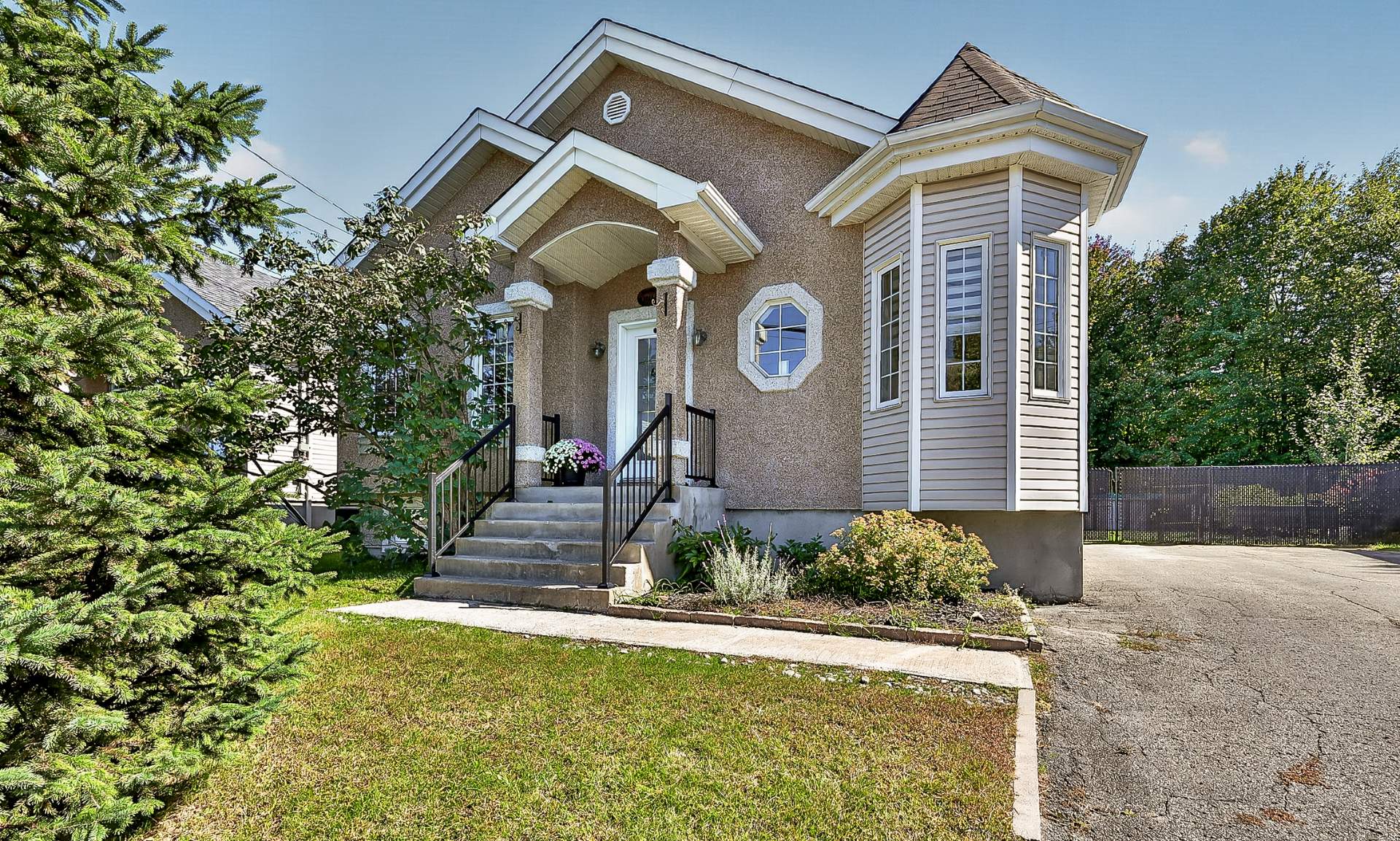 MLS: 10924631
