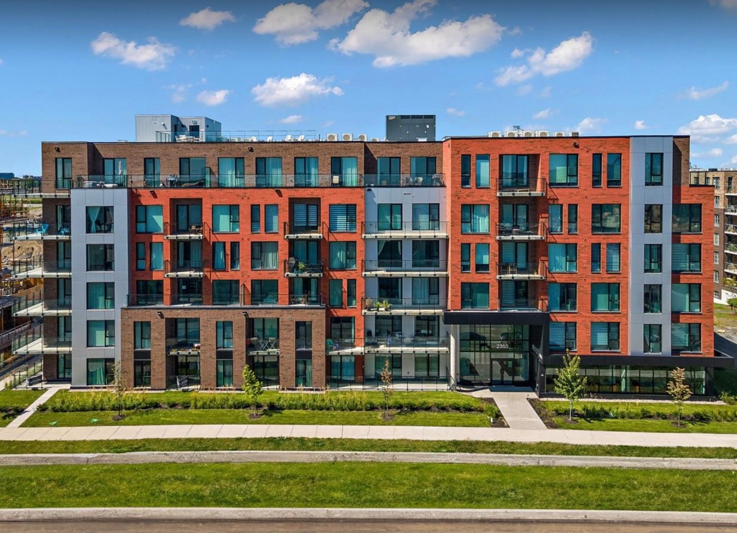 MLS: 25450562