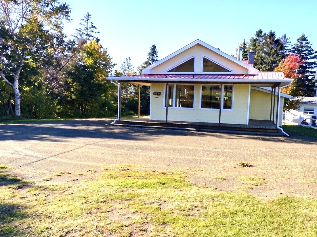 MLS: 22946598