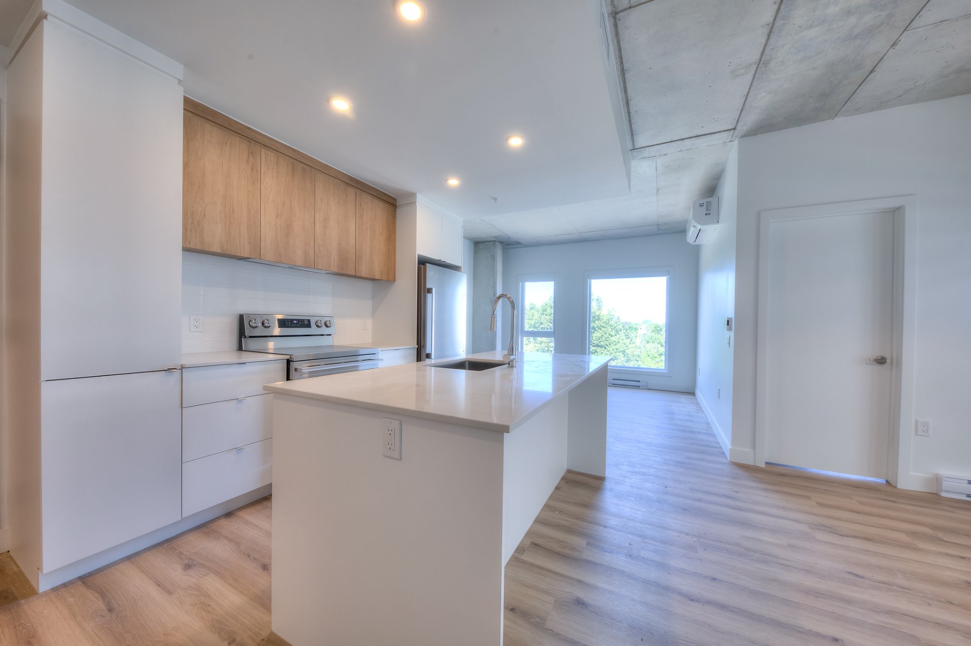 MLS: 16560970