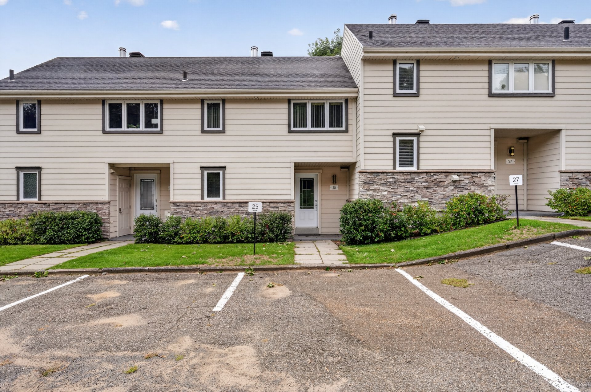 MLS: 16576128