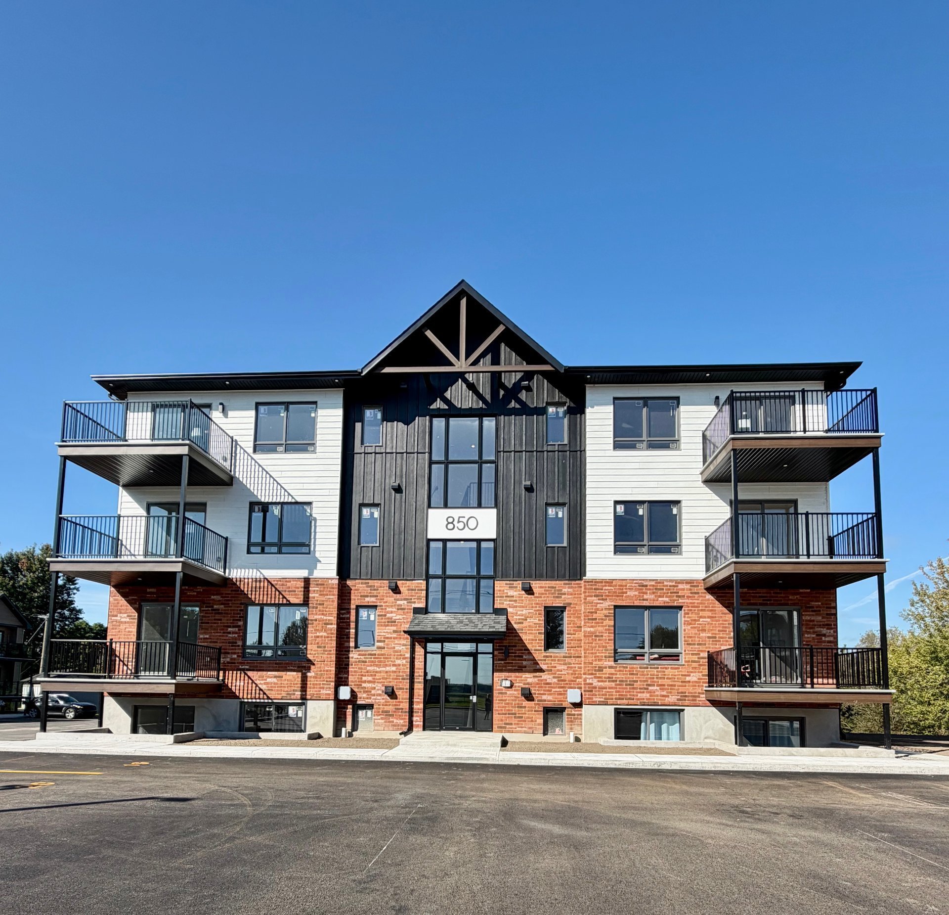 MLS: 26203133