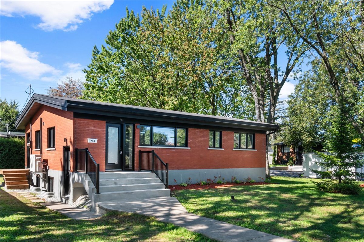 MLS: 17390593