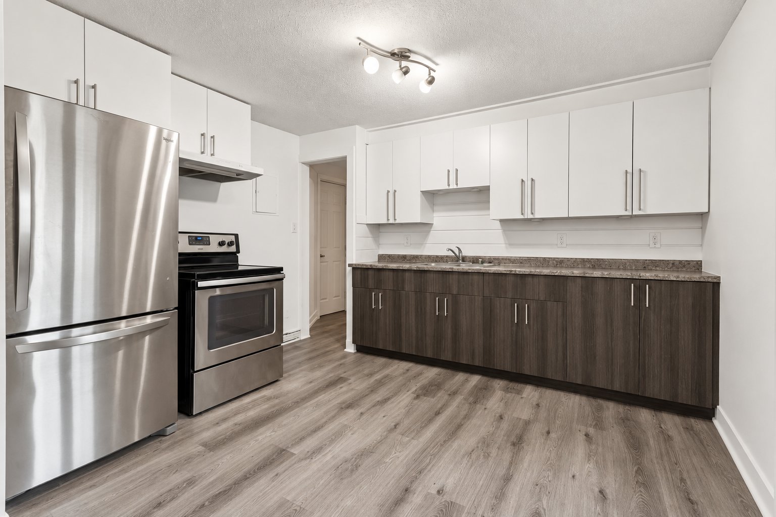 MLS: 16774182