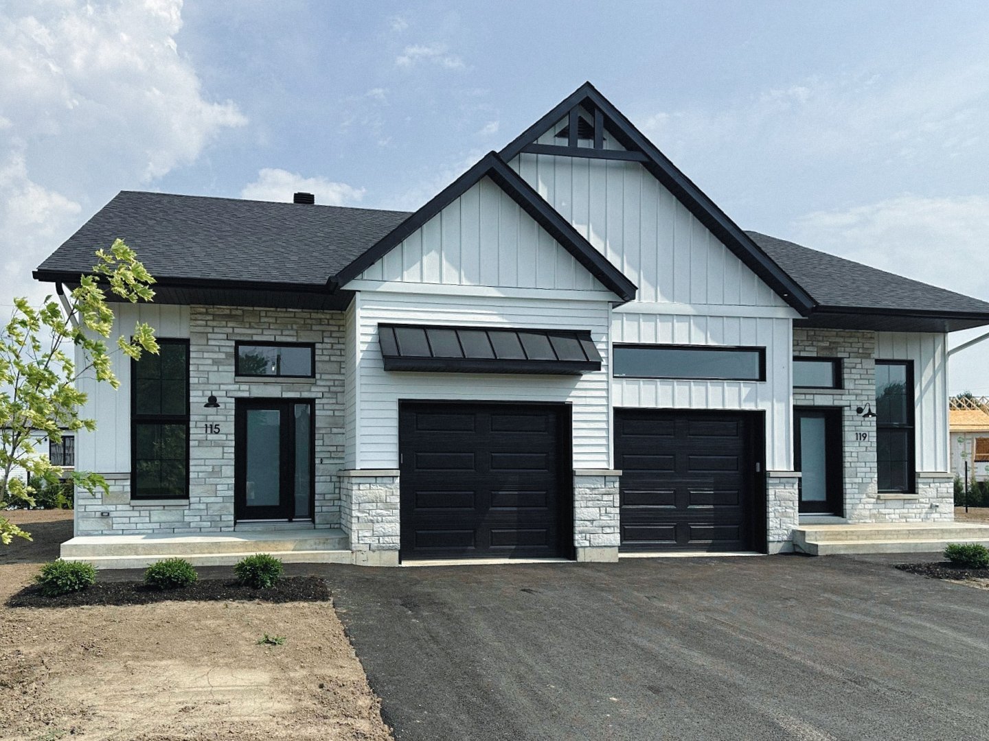 MLS: 27524692