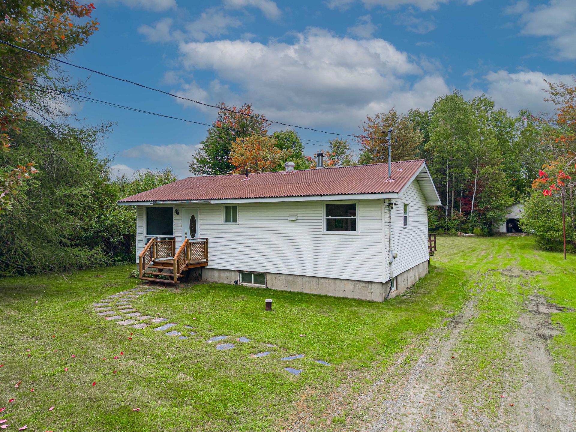 MLS: 16219381