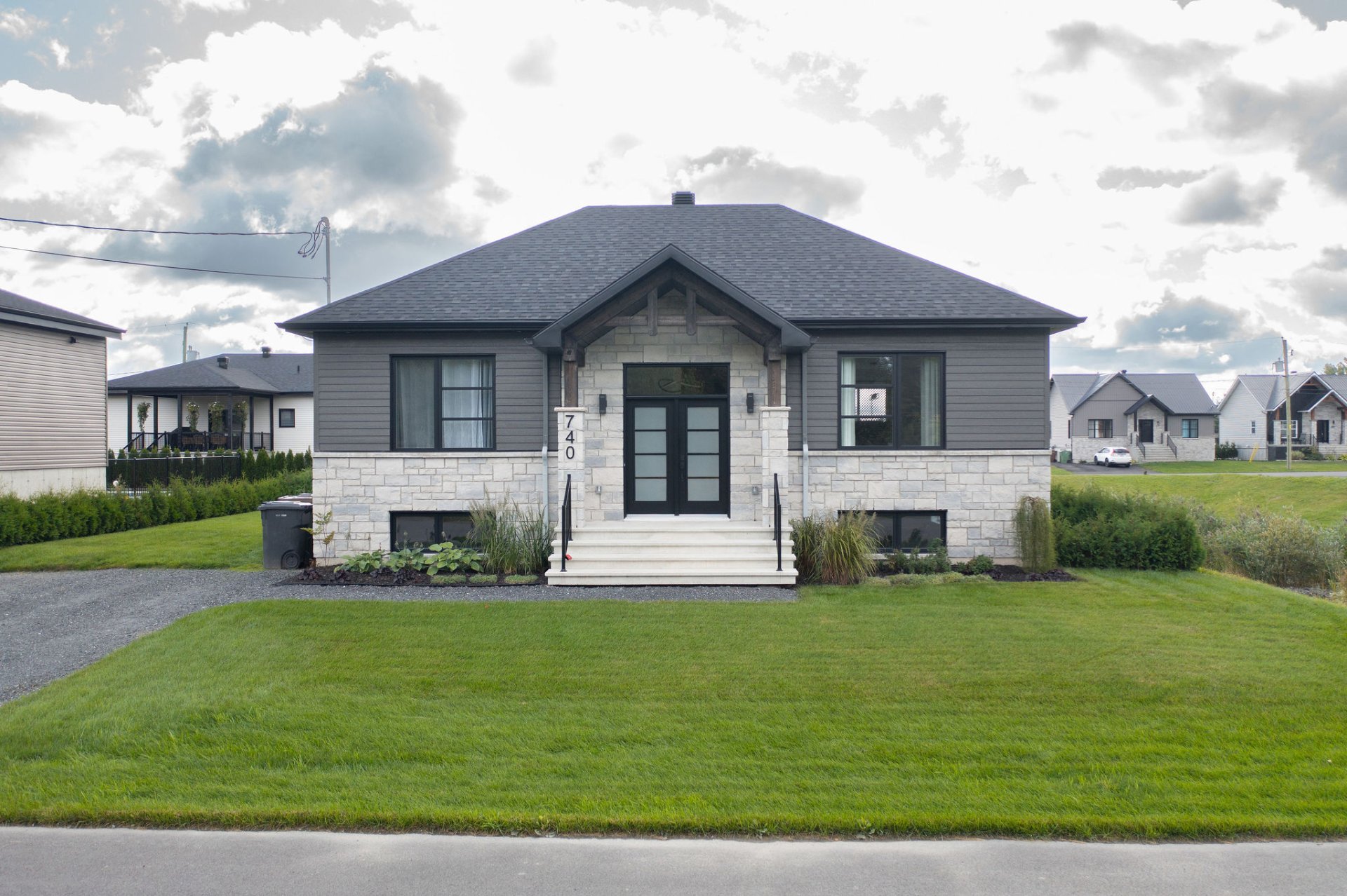 MLS: 18169438