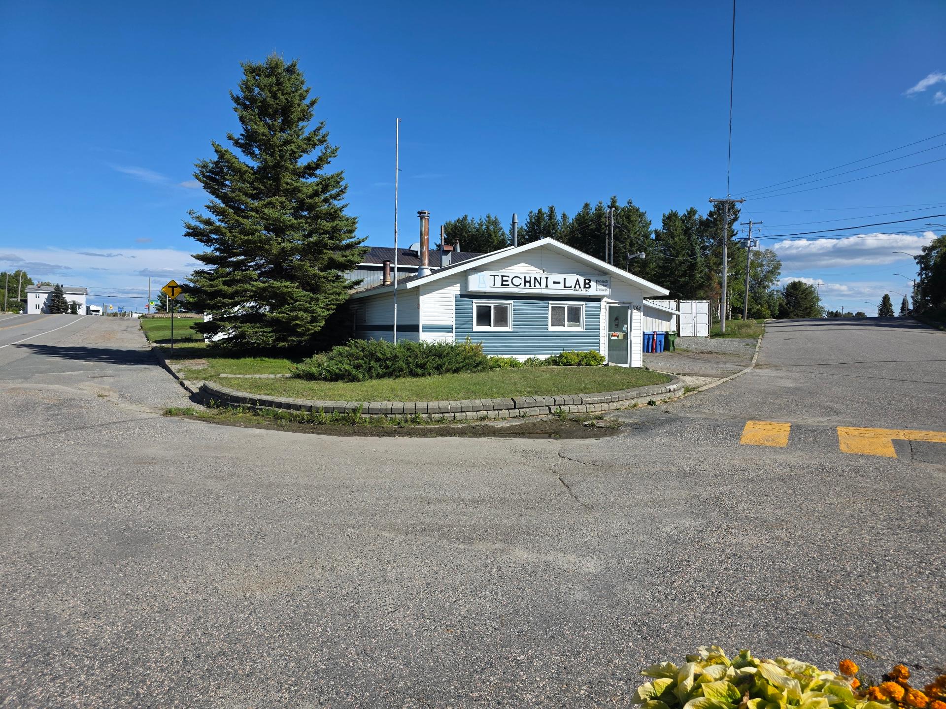 MLS: 25908320