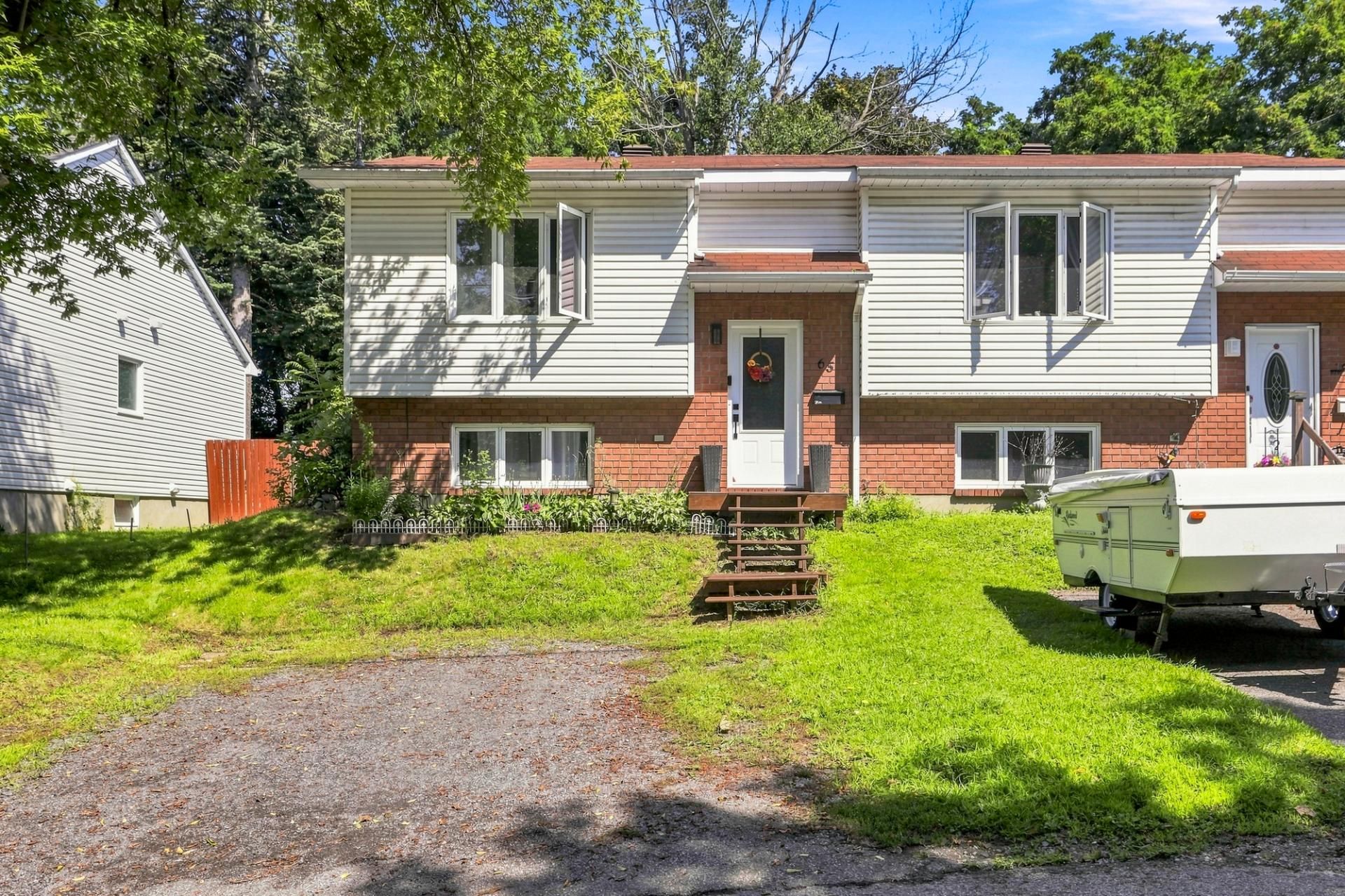 MLS: 25800605