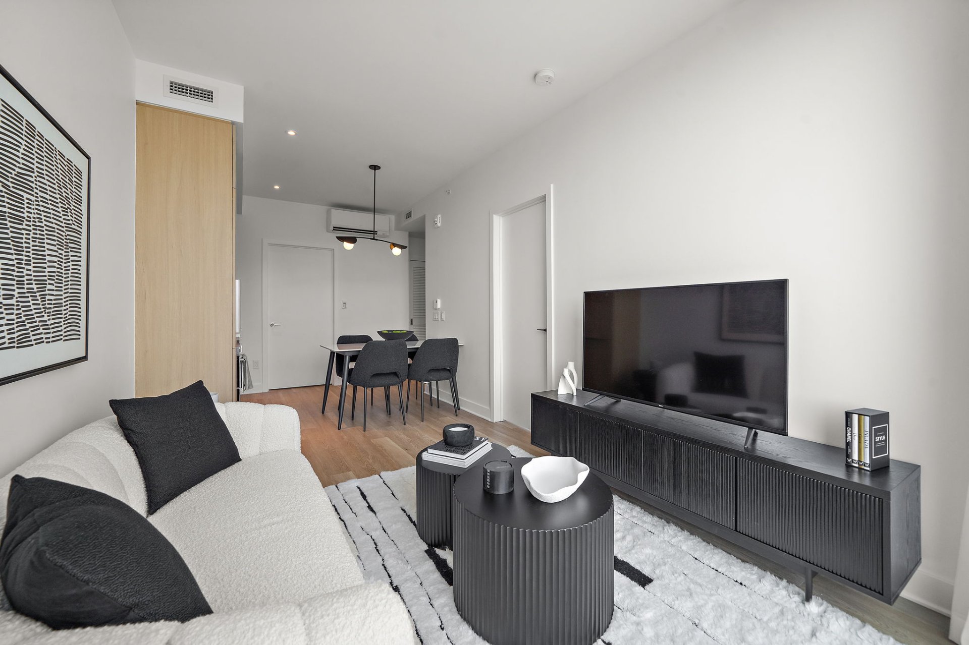 MLS: 19327634