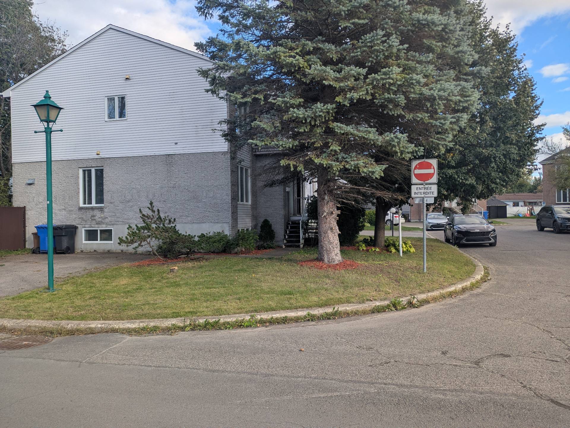 MLS: 28647775