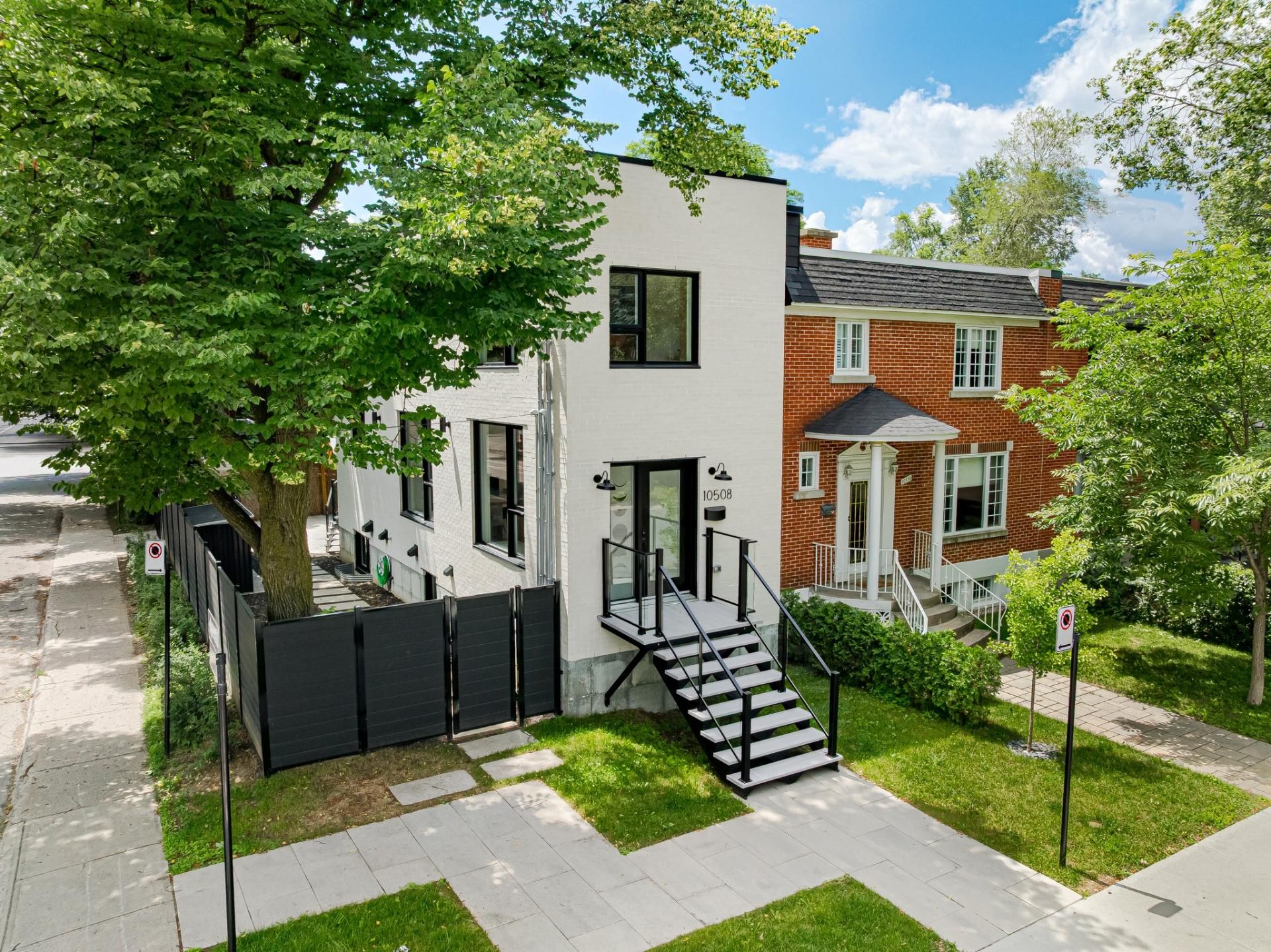 MLS: 24209812