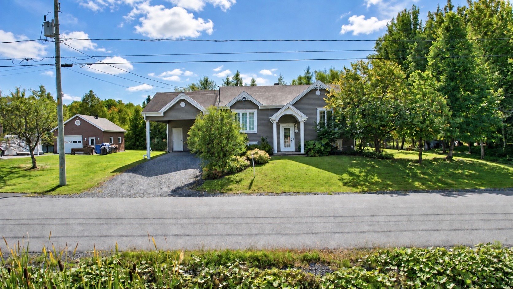 MLS: 15994756