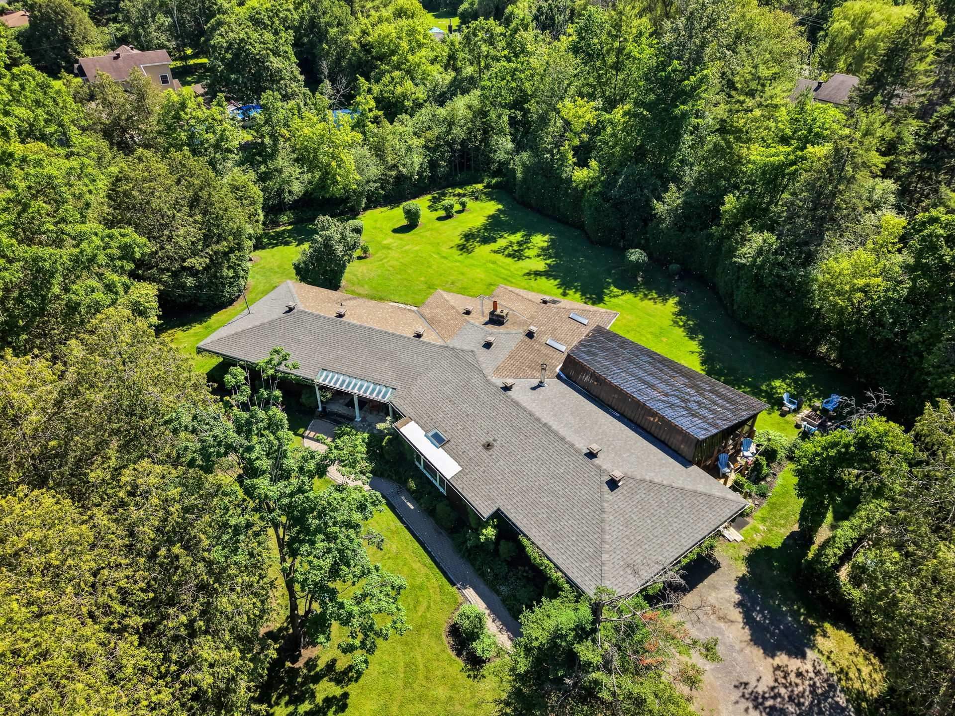MLS: 25204534
