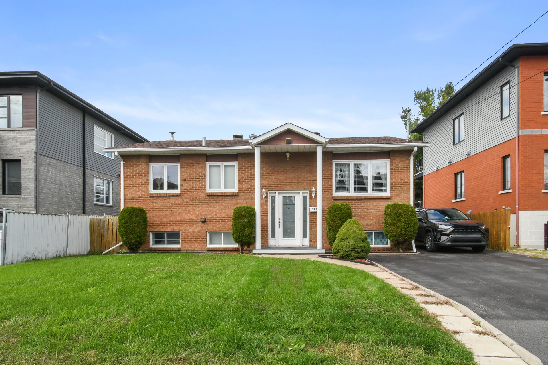 MLS: 16830546
