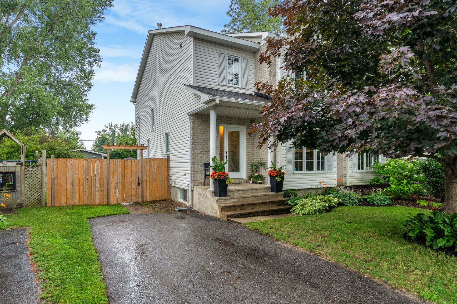 MLS: 16707103
