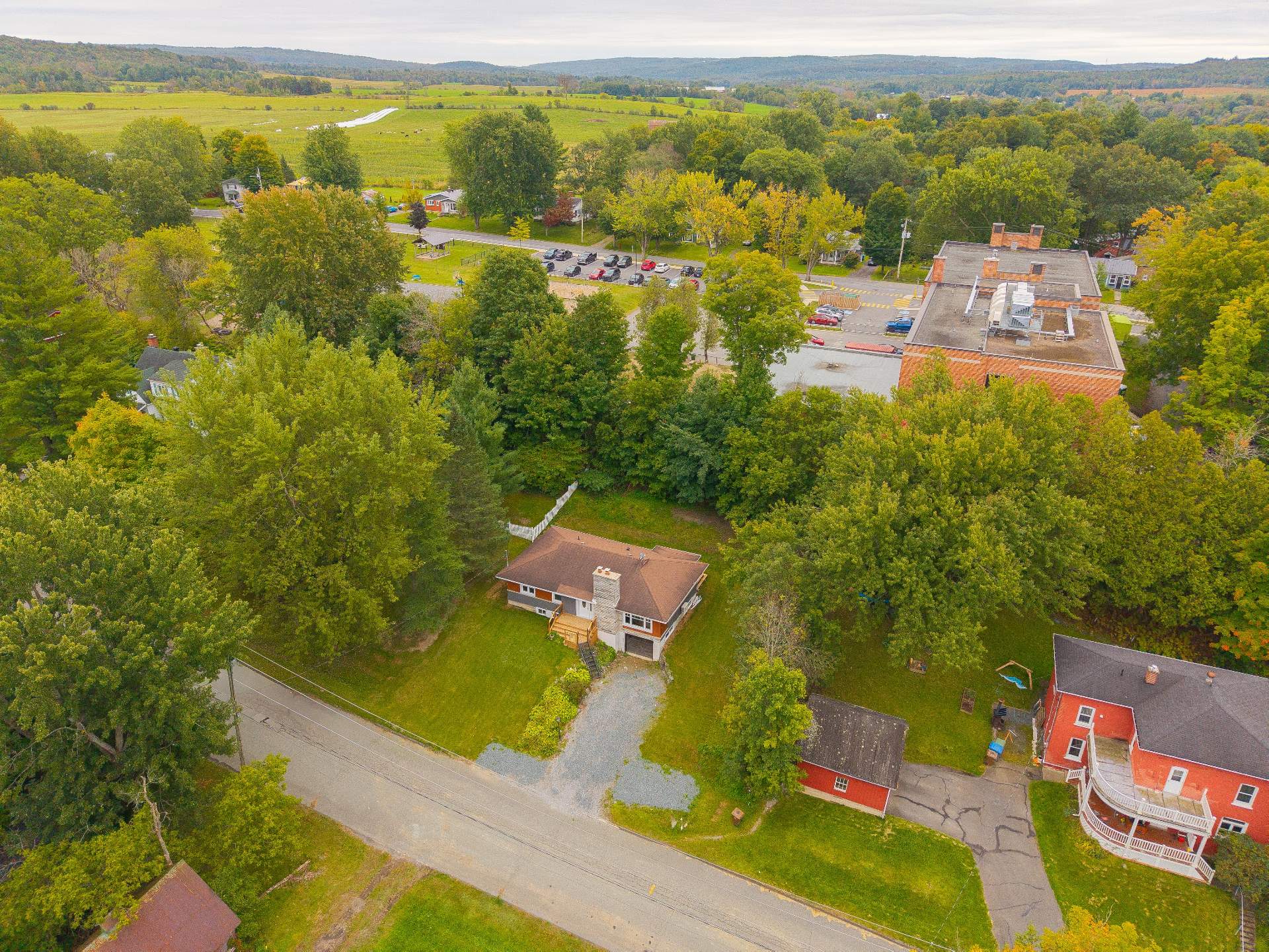 MLS: 17917946