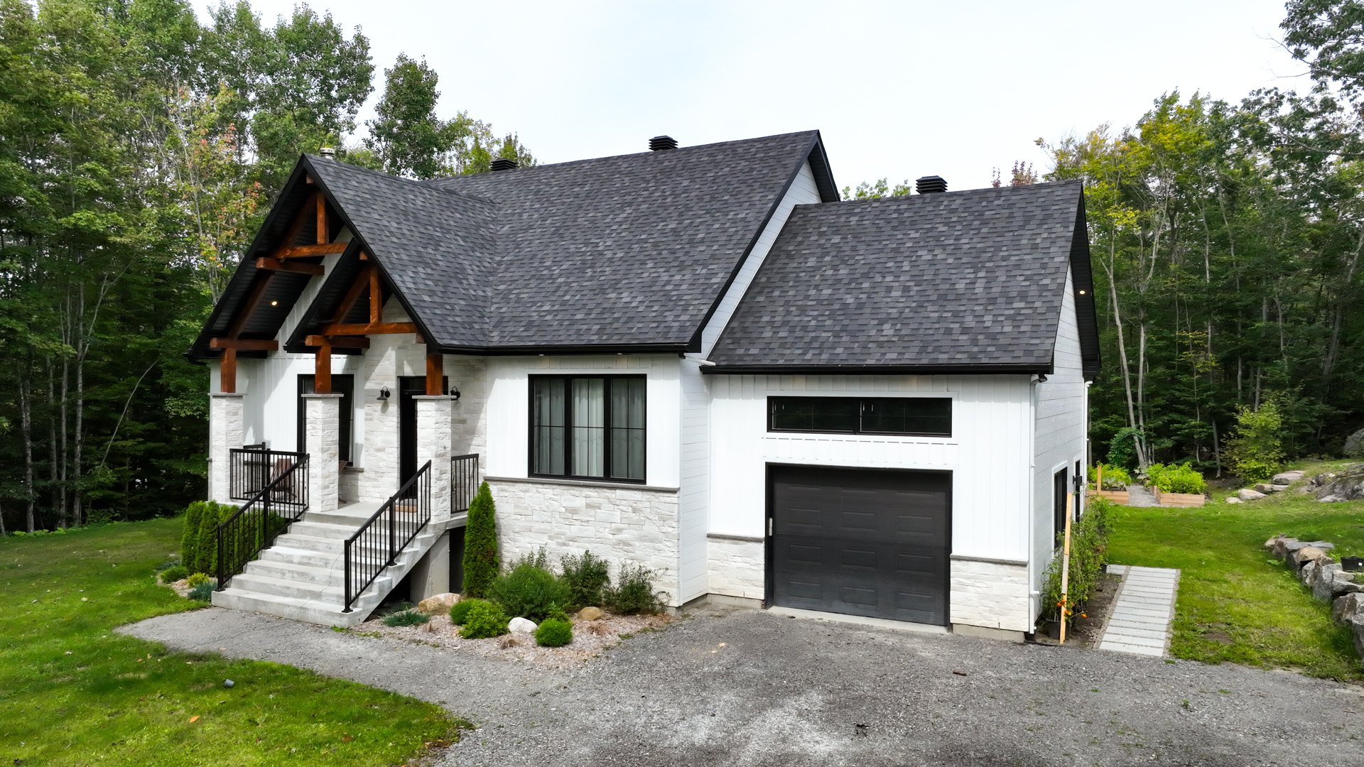MLS: 13569202