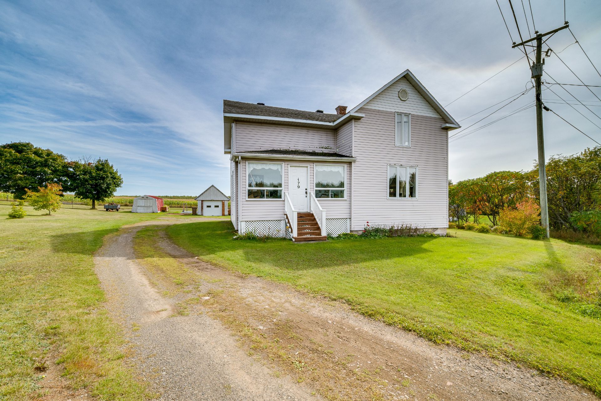 MLS: 28254559