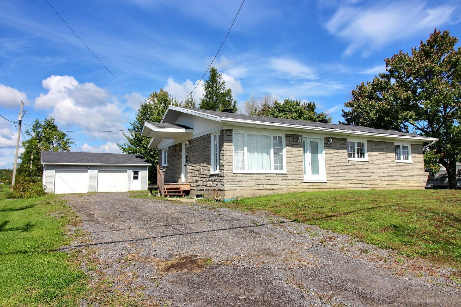 MLS: 14758845