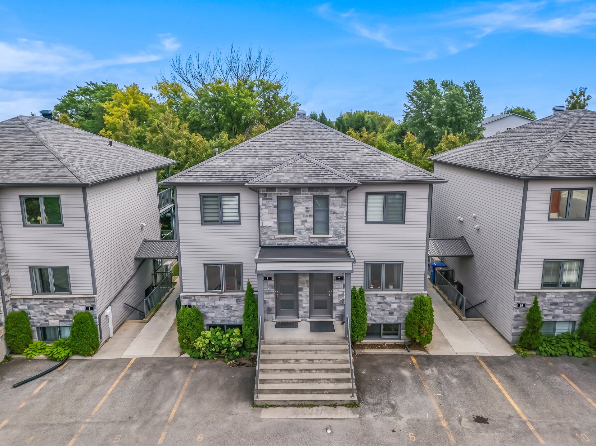 MLS: 21929650