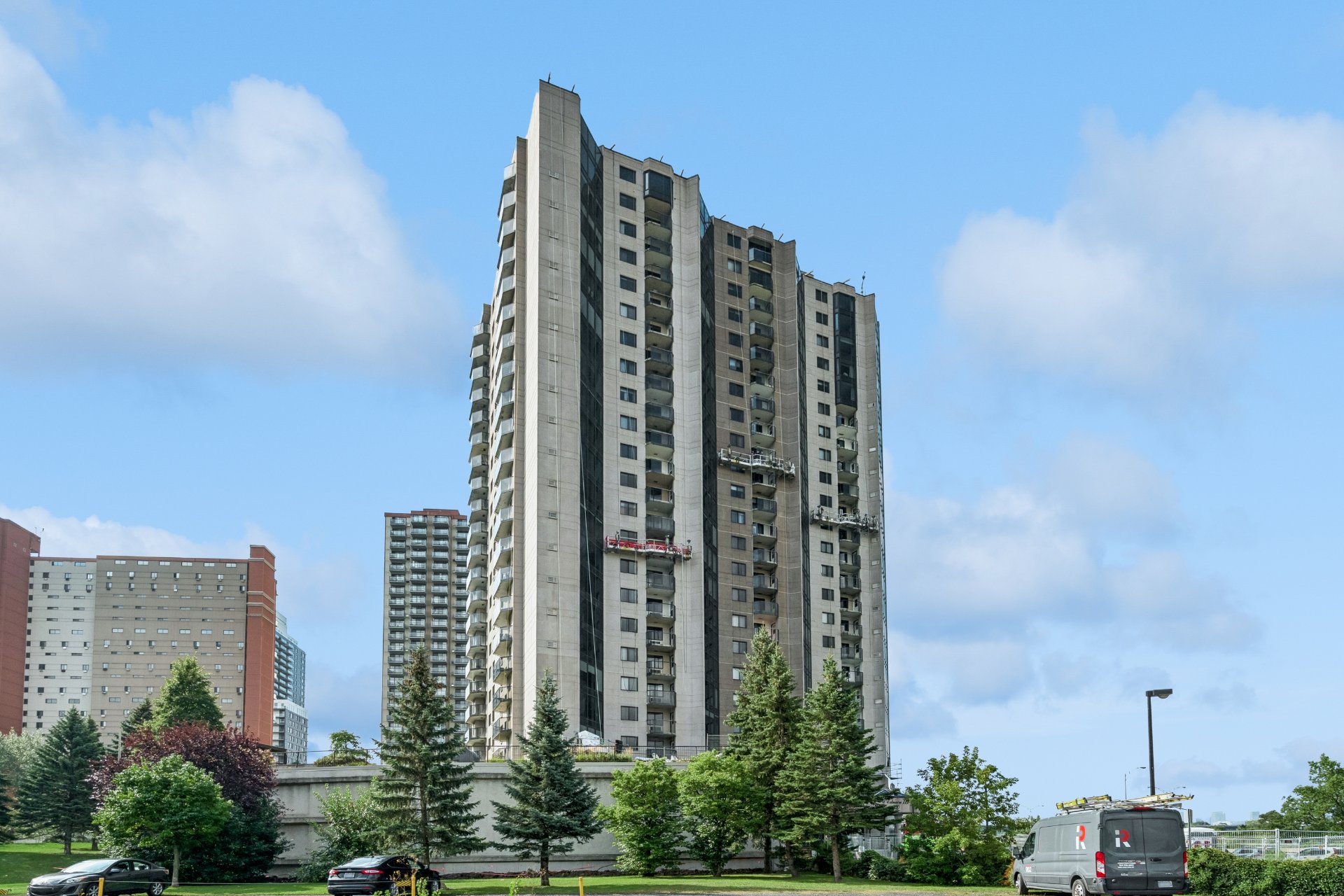 MLS: 20881059
