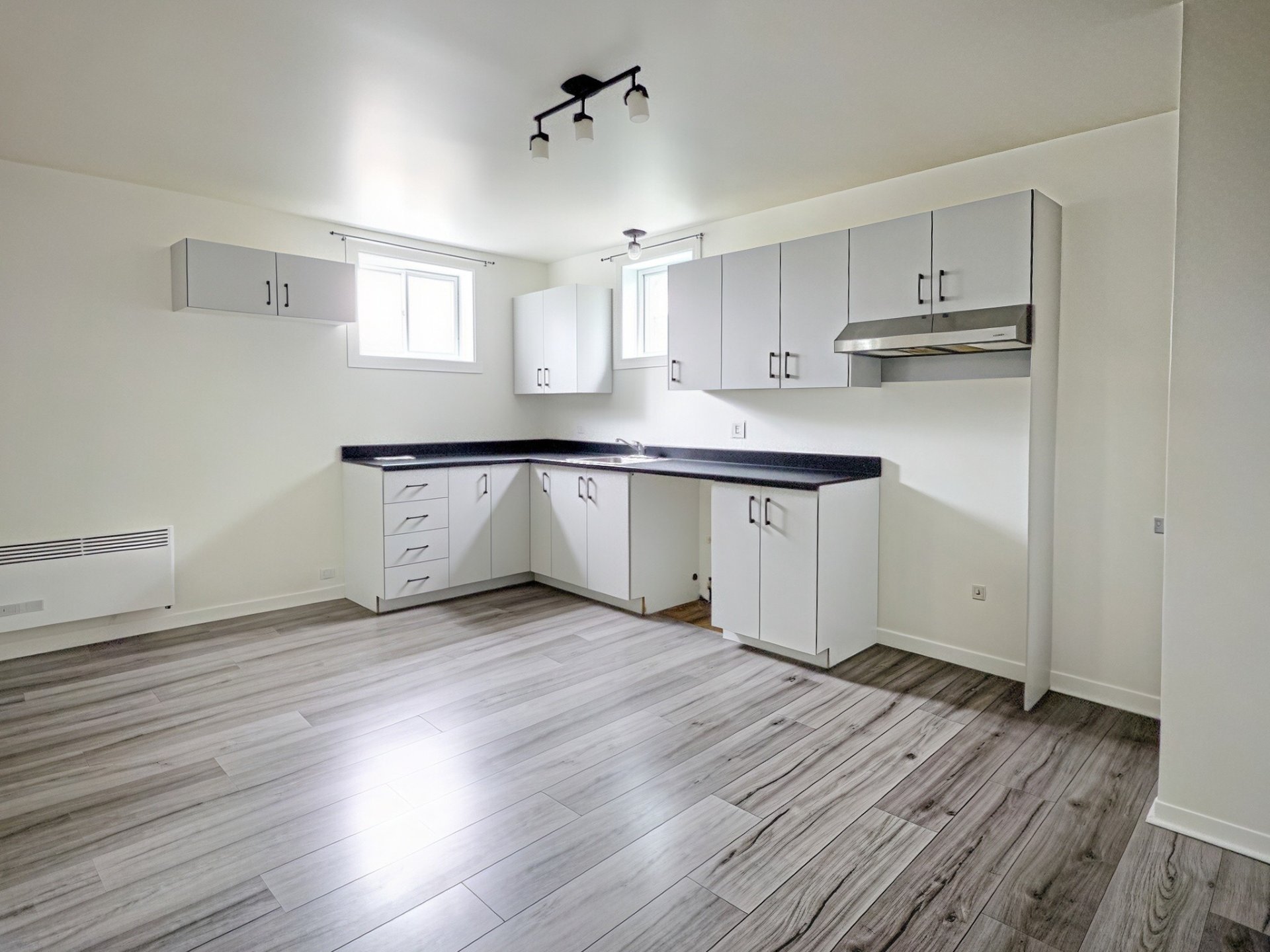 MLS: 12927491